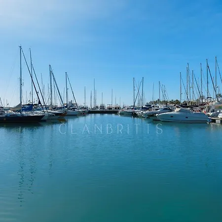 Marina Loft *
